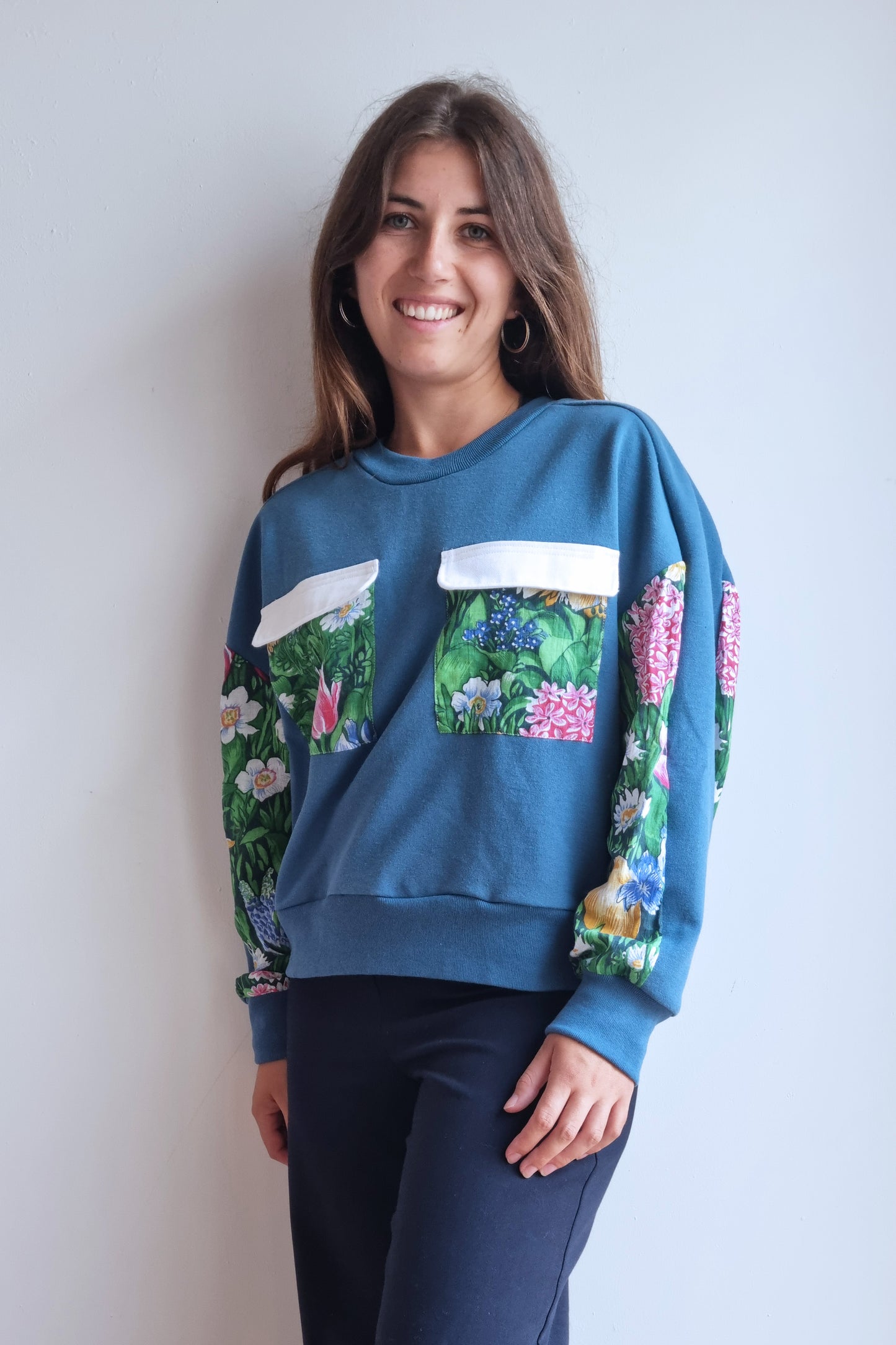 Sweat-shirt Marguerite - bleu - fleuri