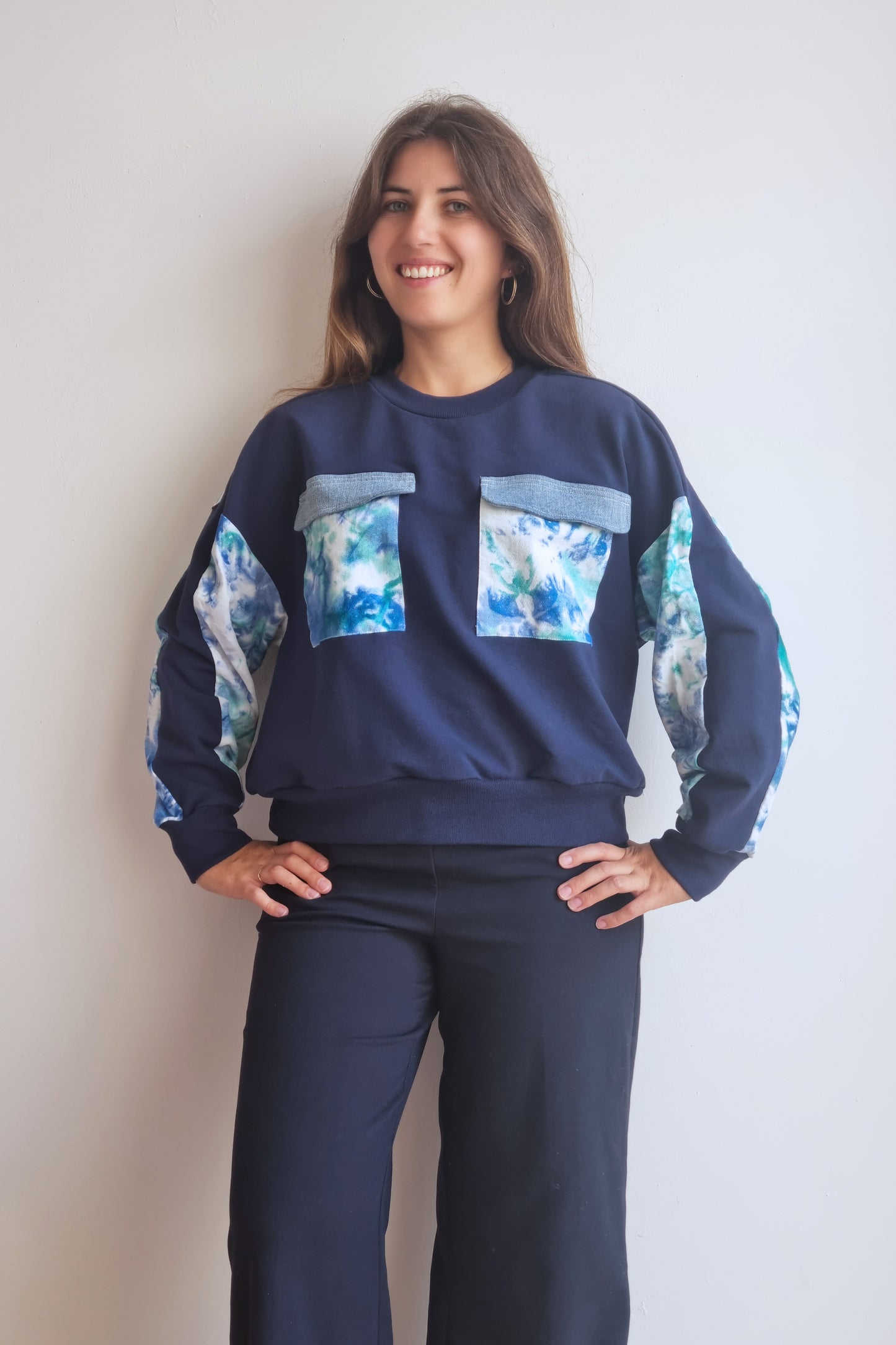 Sweat-shirt Marguerite - marine- tie dye